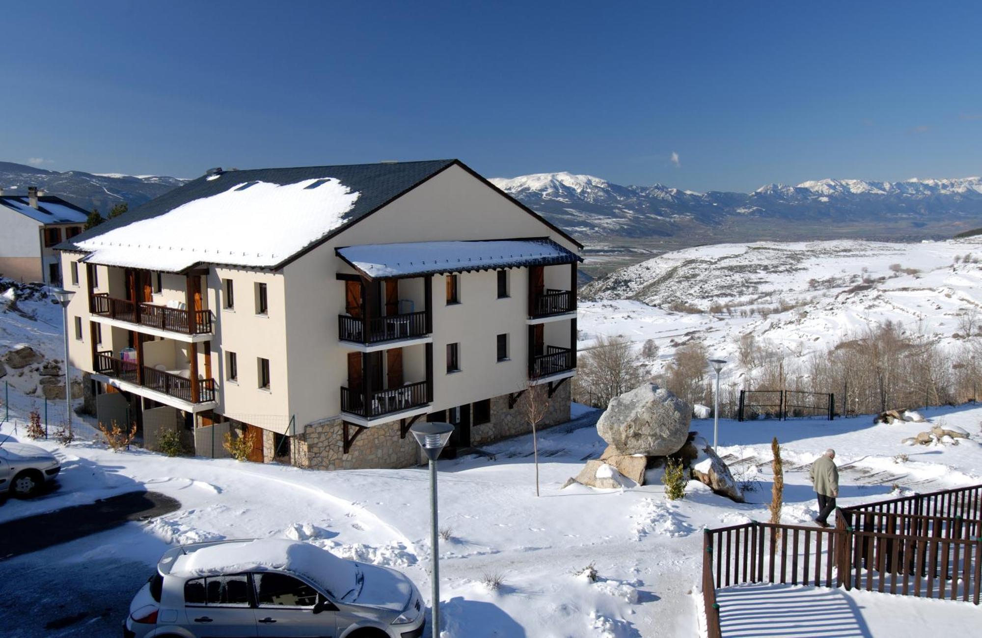 Residence Odalys Mille Soleils Font-Romeu-Odeillo-Via Exterior photo